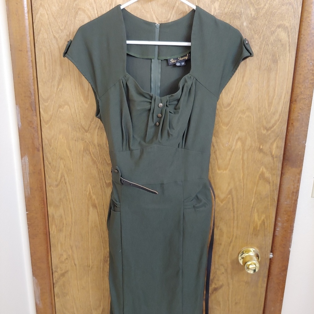 Dark Green wiggle dress size 14 by Stop Staring